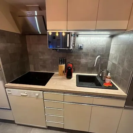 Magnifique T2 Meyzieu Neuf Charme Et Elegance Apartment Exterior photo